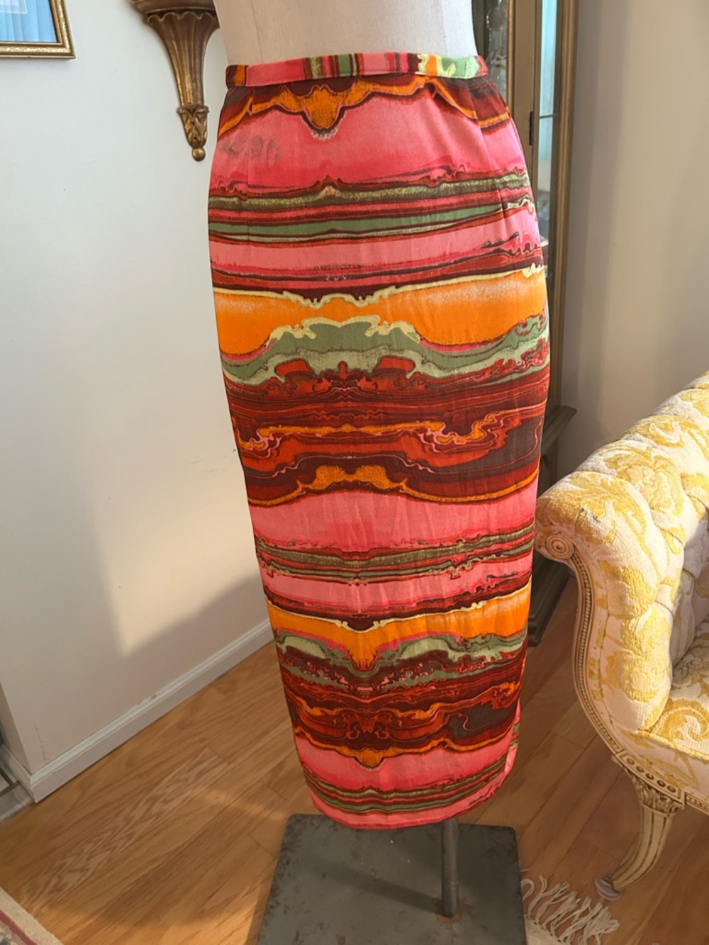 Walter Vibrant Multicolor Striped Midi Skirt SZ 10. C:3056-7